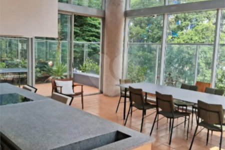 Apartamento à venda com 2 quartos em Pinheiros, São Paulo, SP
