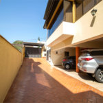 Sobrado à venda com 5 quartos, sendo 3 suítes, no Centro, São Roque, SP