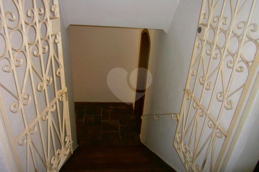 Casa à venda com 4 quartos, sendo 1 suíte, em Horto, São Paulo, SP