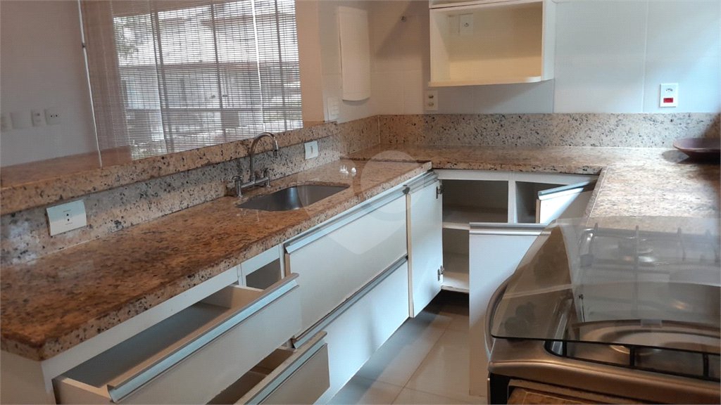 Casa em condomínio à venda ou para alugar com 4 suítes em Geribá, Armação dos Búzios, RJ
