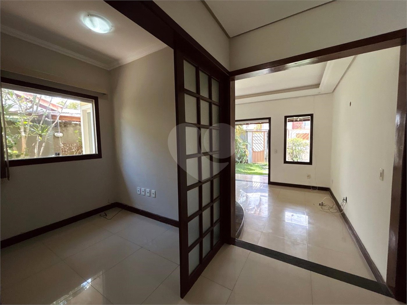 Casa à venda com 1 quarto, sendo 3 suítes,  em Outerio da Glória, Porto Seguro, BA