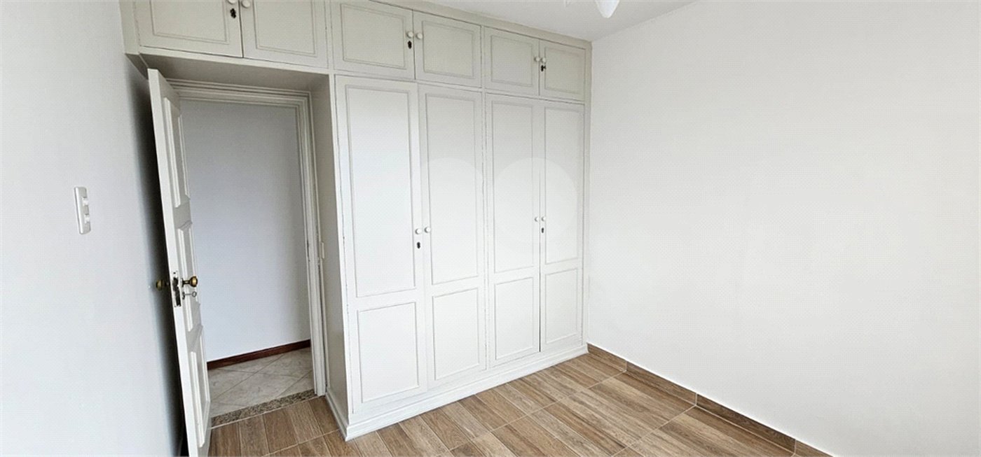 Apartamento à venda com 4 quartos, sendo 1 suíte, em Tijuca, Rio de Janeiro, RJ