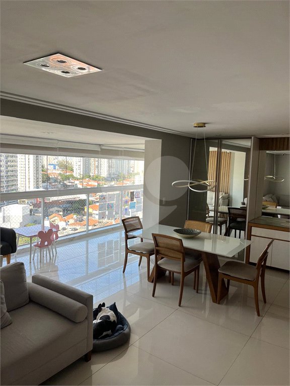 Apartamento à venda com 3 quartos, sendo 1 suíte, em Vila Firmiano Pinto, São Paulo, SP
