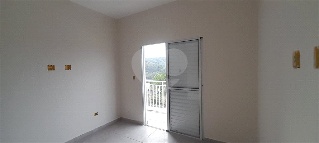 Casa à venda com 2 suítes em Vila Santa Helena, Atibaia, SP