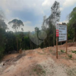 Terreno à venda no condomínio Alpes da Cantareira, Mairiporã - SP