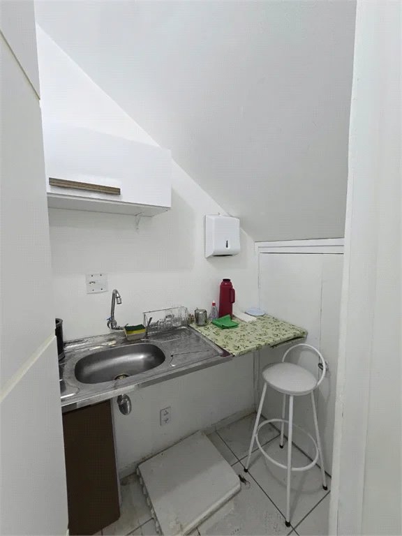 Sala à venda com 1 quarto em Jardim Arpoador, São Paulo, SP