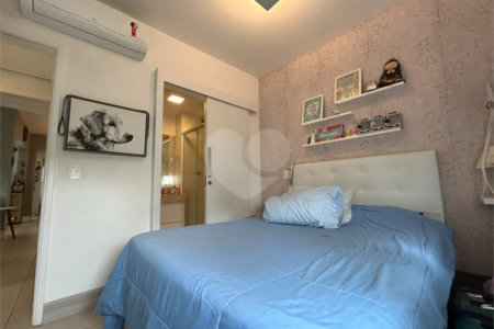 Apartamento à venda com 2 quartos, sendo 1 suíte,  em Jardim Caravelas, São Paulo, SP