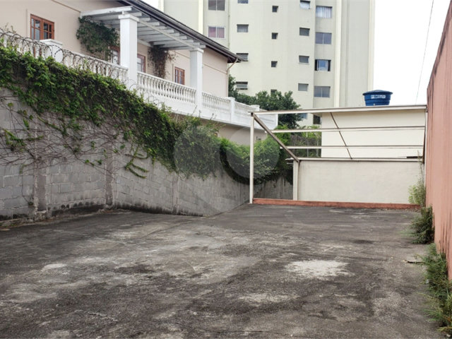 Sobrado à venda ou para alugar com 4 quartos em Brooklin Velho, São Paulo, SP
