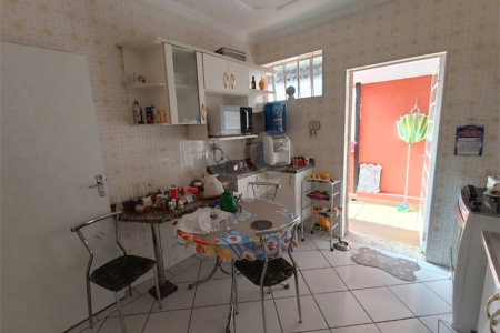 Casa à venda com 3 quartos, sendo 1 suíte, em Vila Rosa, Itapetininga, SP