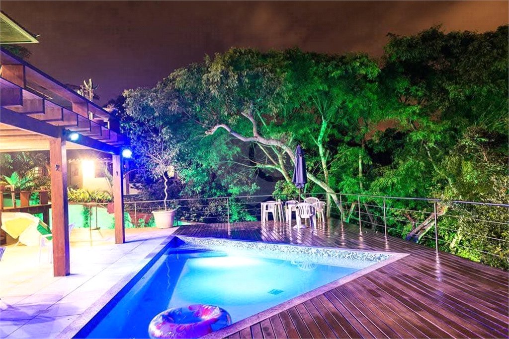 Casa à venda com 6 suítes em Ferradura, Armação dos Búzios, RJ