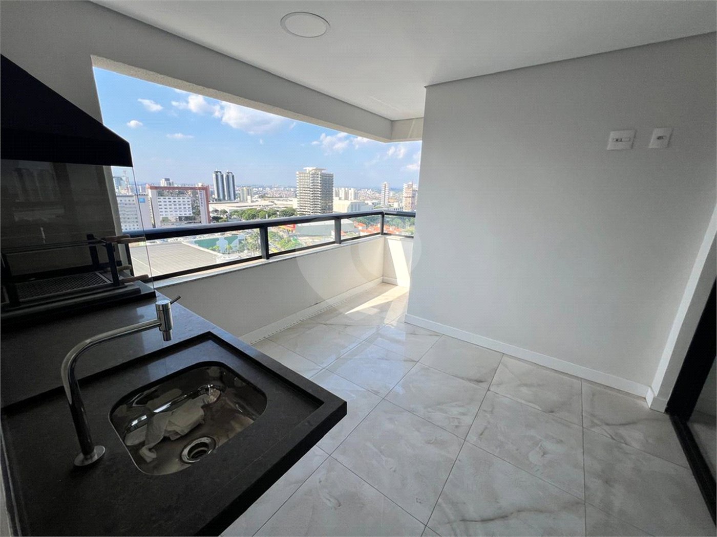 Apartamento à venda com 2 suítes em Parque Campolim, Sorocaba, SP