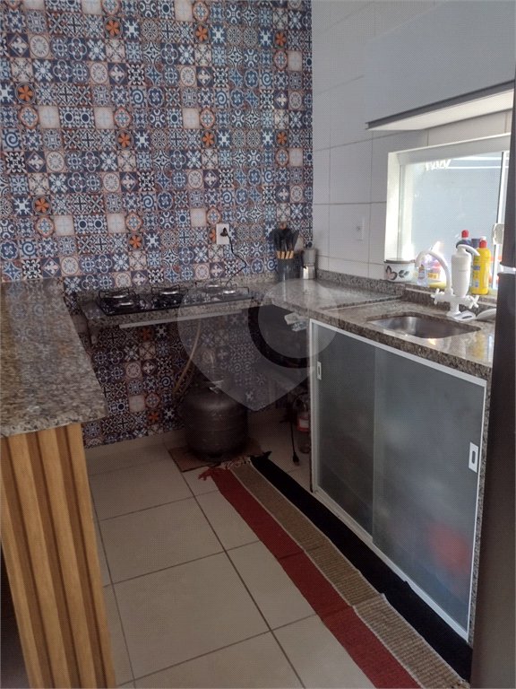 Casa à venda com 2 suítes no condomínio Residencial Camila., Rio de Janeiro - RJ