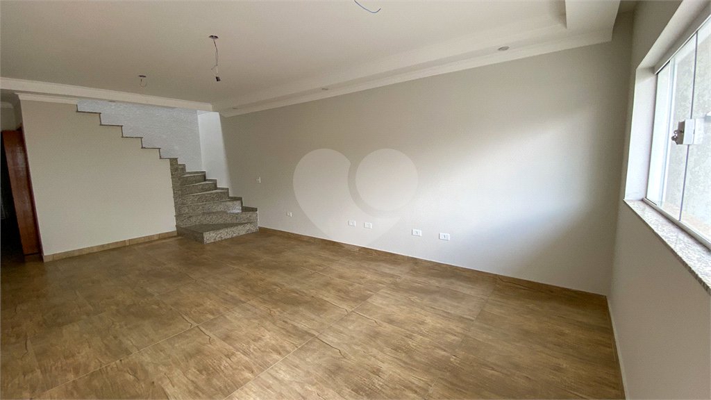 Sobrado à venda com 4 quartos, sendo 2 suítes, em Vila Pereira Barreto, São Paulo, SP