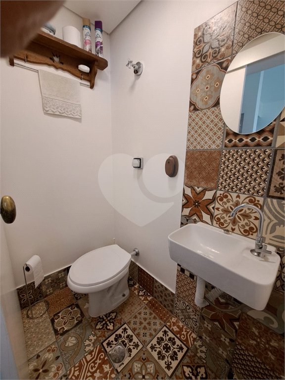 Apartamento à venda com 3 quartos, sendo 1 suíte, em Vila Uberabinha, São Paulo, SP