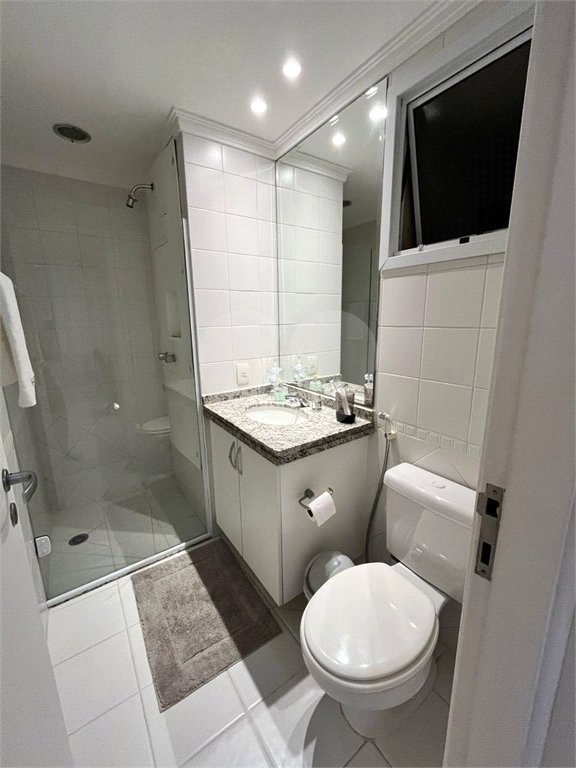 Apartamento à venda com 4 quartos, sendo 3 suítes,  em Lar São Paulo, São Paulo, SP