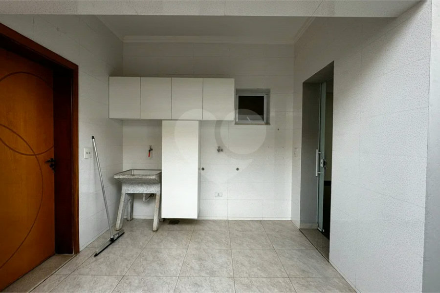 Casa térrea à venda em condomínio fechado em Piracicaba