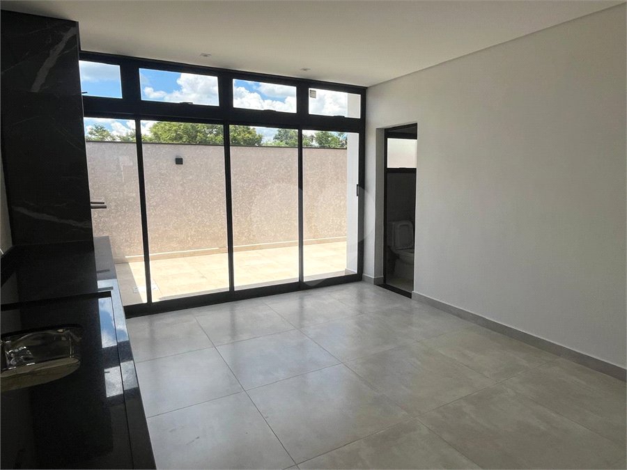 Casa à venda com 3 suítes no condomínio Campos do Conde I e II, Sorocaba - SP