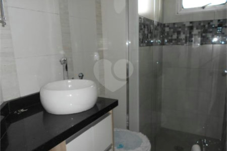 Apartamento à venda com 2 quartos em Jardim Iracema, São Paulo, SP