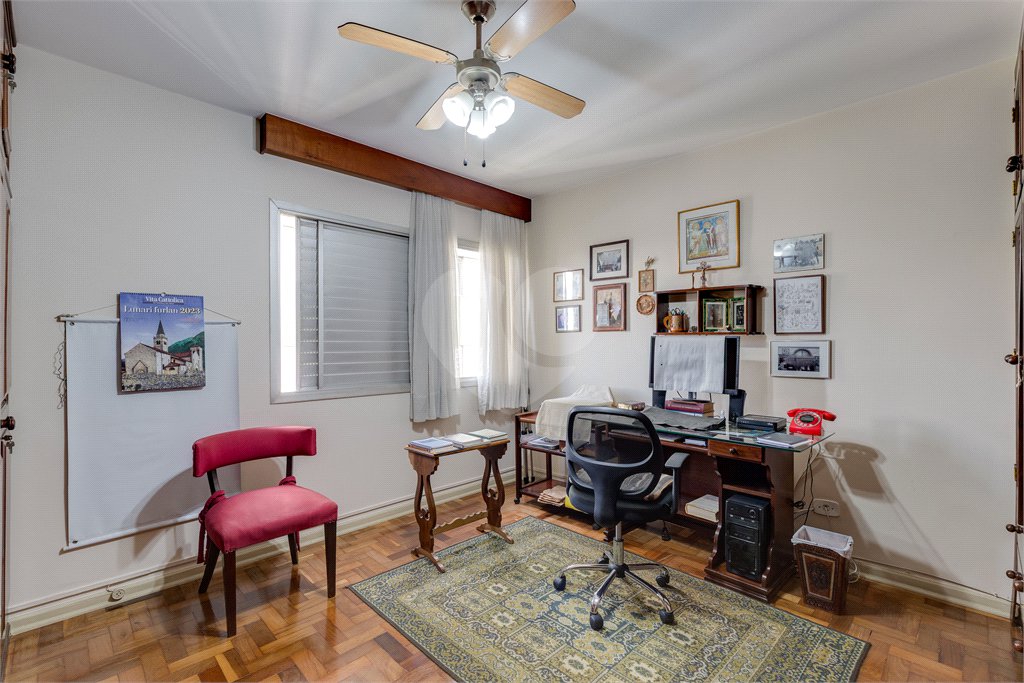 Apartamento à venda com 4 quartos, sendo 1 suíte,  em Chácara Santo Antônio, São Paulo, SP