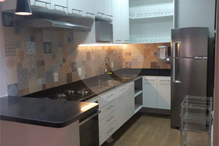 Apartamento à venda com 3 quartos, sendo 1 suíte,  em Mooca, São Paulo, SP