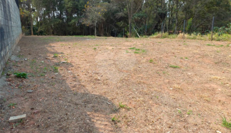 Terreno à venda em Parque Residencial Itaguaçu, Atibaia, SP
