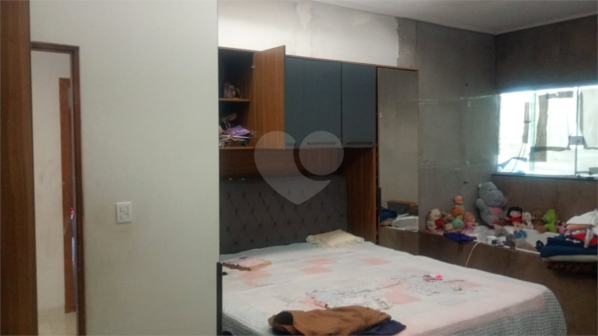 Condomínio para alugar com 3 quartos, sendo 1 suíte, em Caraguatá, Mairiporã, SP