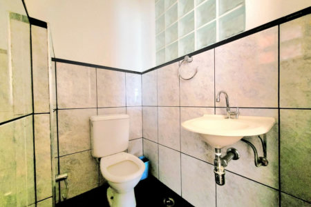 Apartamento com 2 dormitórios, 1 suíte, dependência de empregada à venda, 107 m² por R$ 640.000 - Marapé - Santos/SP