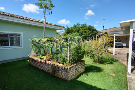 Casa à venda com 4 suítes no condomínio Parque Chapada de Itu, Itu - SP