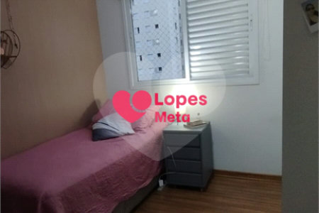 Apartamento à venda com 3 quartos, sendo 1 suíte, em Jardim das Indústrias, São José dos Campos, SP