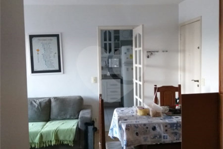 Apartamento à venda com 2 quartos em Vila Romana, São Paulo, SP