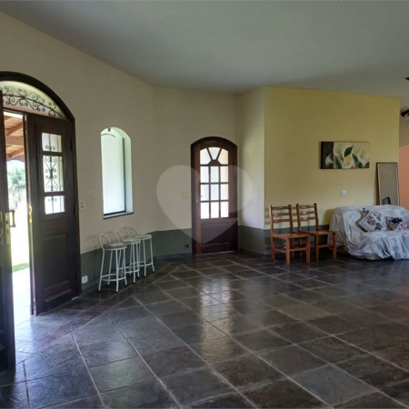 Casa à venda com 3 quartos, sendo 1 suíte, em Alpes D'ouro, Bom Jesus dos Perdões, SP