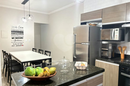 Casa à venda com 3 quartos, sendo 1 suíte,  em Vila Suissa, Mogi das Cruzes, SP