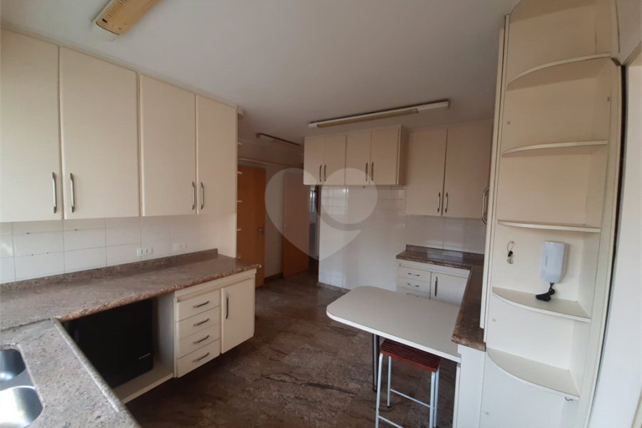 Apartamento à venda com 3 quartos, sendo 1 suíte,  em Santana, São Paulo, SP