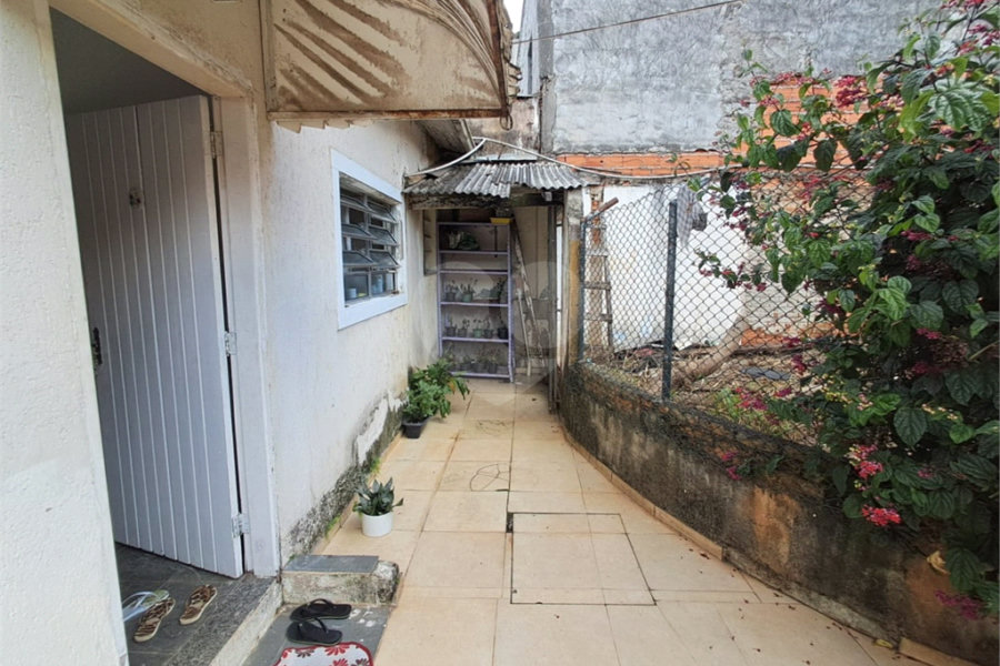 Sobrado à venda com 4 quartos em Parada Inglesa, São Paulo, SP