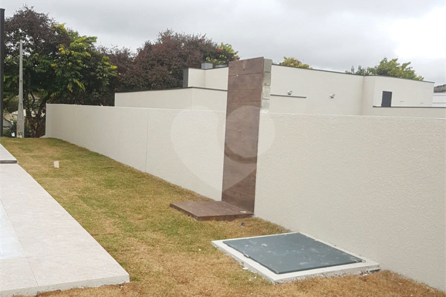 Casa à venda com 3 suítes no condomínio Shamba 01, Atibaia - SP