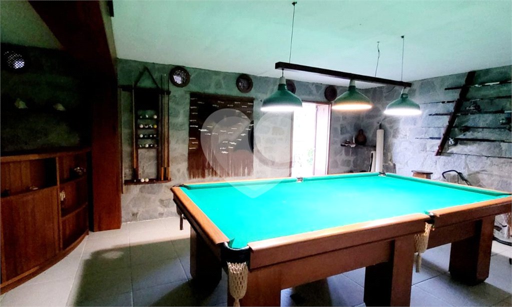 Casa à venda com 3 suítes no Centro, Santa Cruz Cabrália, BA
