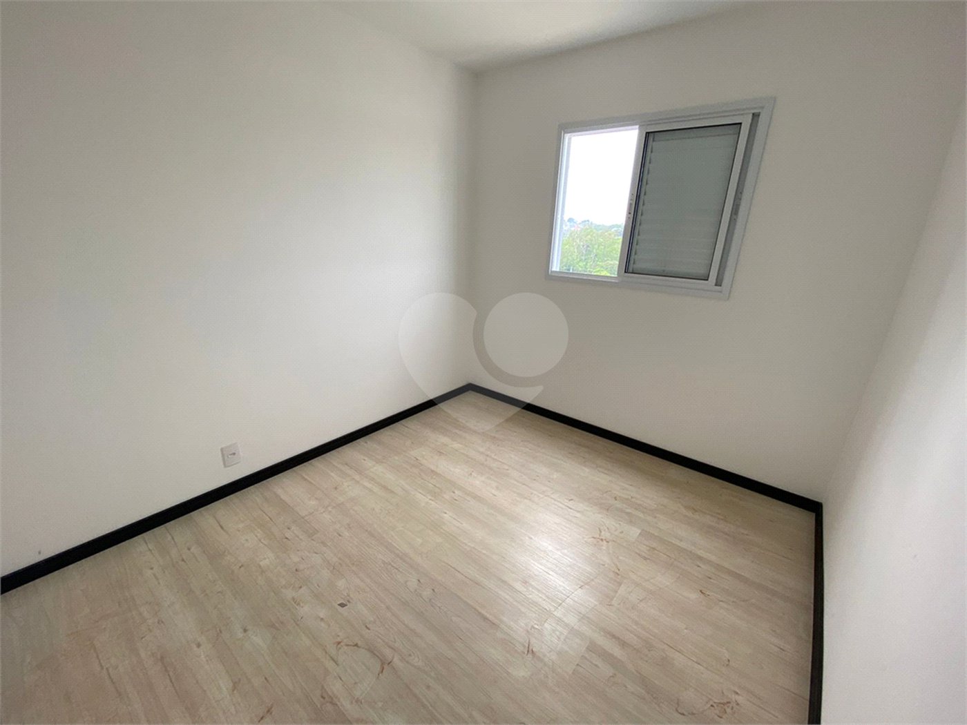 Apartamento à venda com 2 quartos em Botujuru, Mogi das Cruzes, SP