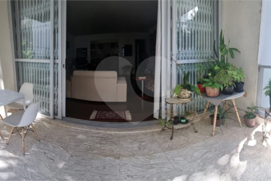 Apartamento à venda com 3 quartos, sendo 1 suíte, em Bela Vista, São Paulo, SP