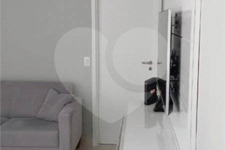 Apartamento à venda com 3 quartos, sendo 1 suíte,  em Parque Santana, Mogi das Cruzes, SP