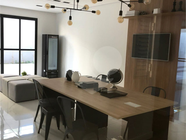 Apartamento à venda com 2 quartos, sendo 1 suíte,  em Mirandópolis, São Paulo, SP