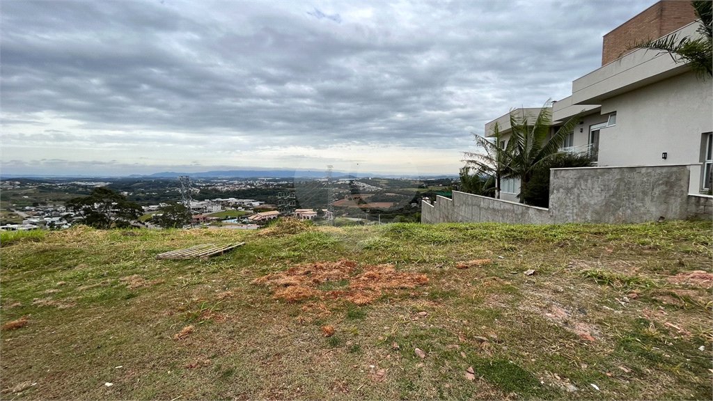 Terreno à venda no condomínio Residencial Campo de Toscana, Vinhedo - SP
