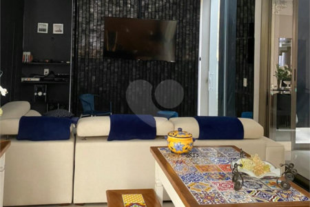 Casa à venda com 4 suítes no condomínio Vivendas do Lago, Sorocaba - SP