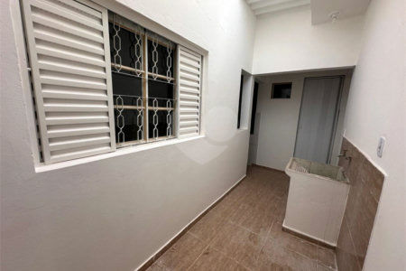Casa à venda com 3 quartos em Jardim São Lucas, Votorantim, SP
