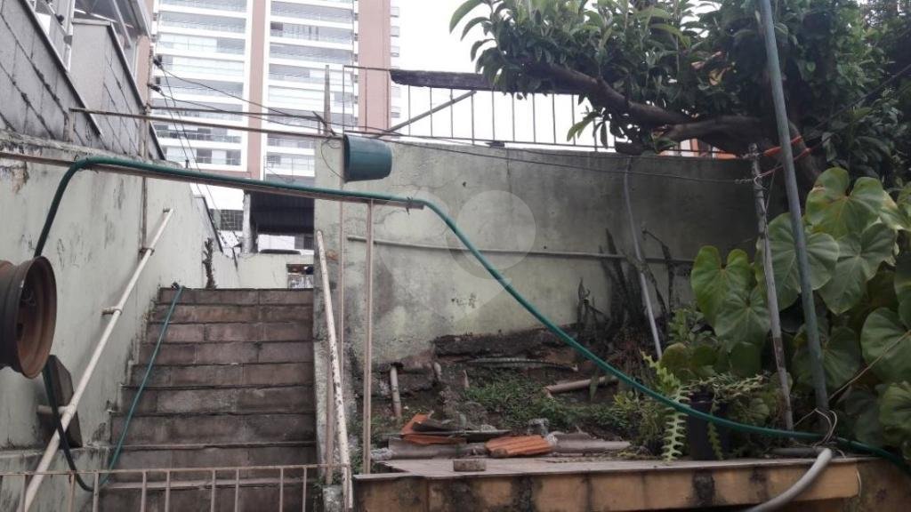 Terreno à venda com 4 quartos, sendo 1 suíte, em Santa Teresinha, São Paulo, SP