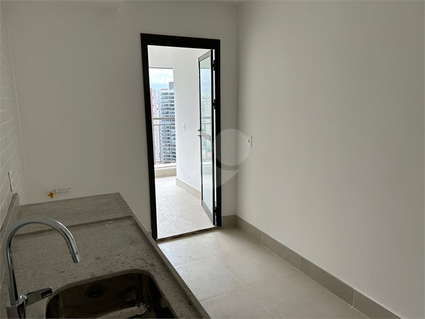 Apartamento à venda com 4 quartos, sendo 1 suíte,  em Ipiranga, São Paulo, SP