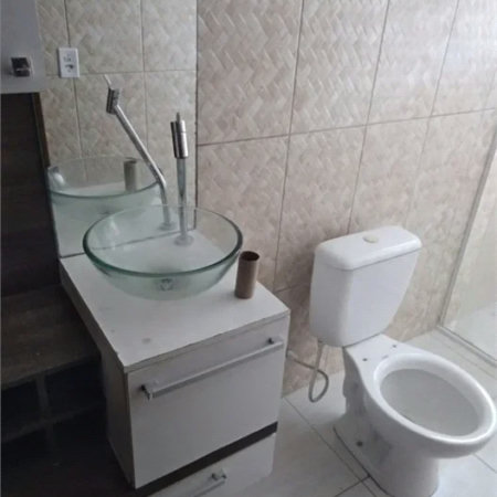 Sobrado à venda com 3 quartos em Jardim Estela Mari, Cotia, SP