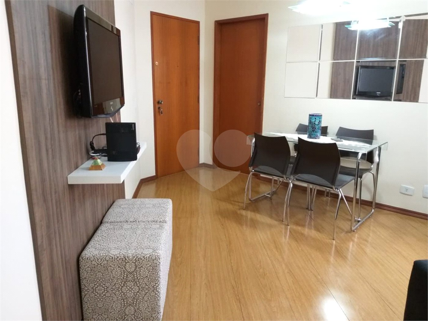Apartamento à venda com 2 quartos em Vila Erna, São Paulo, SP