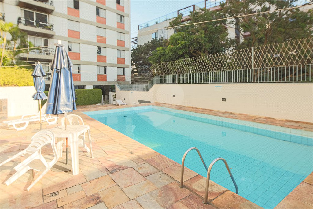 Apartamento à venda com 3 quartos, sendo 1 suíte, em Brooklin, São Paulo, SP