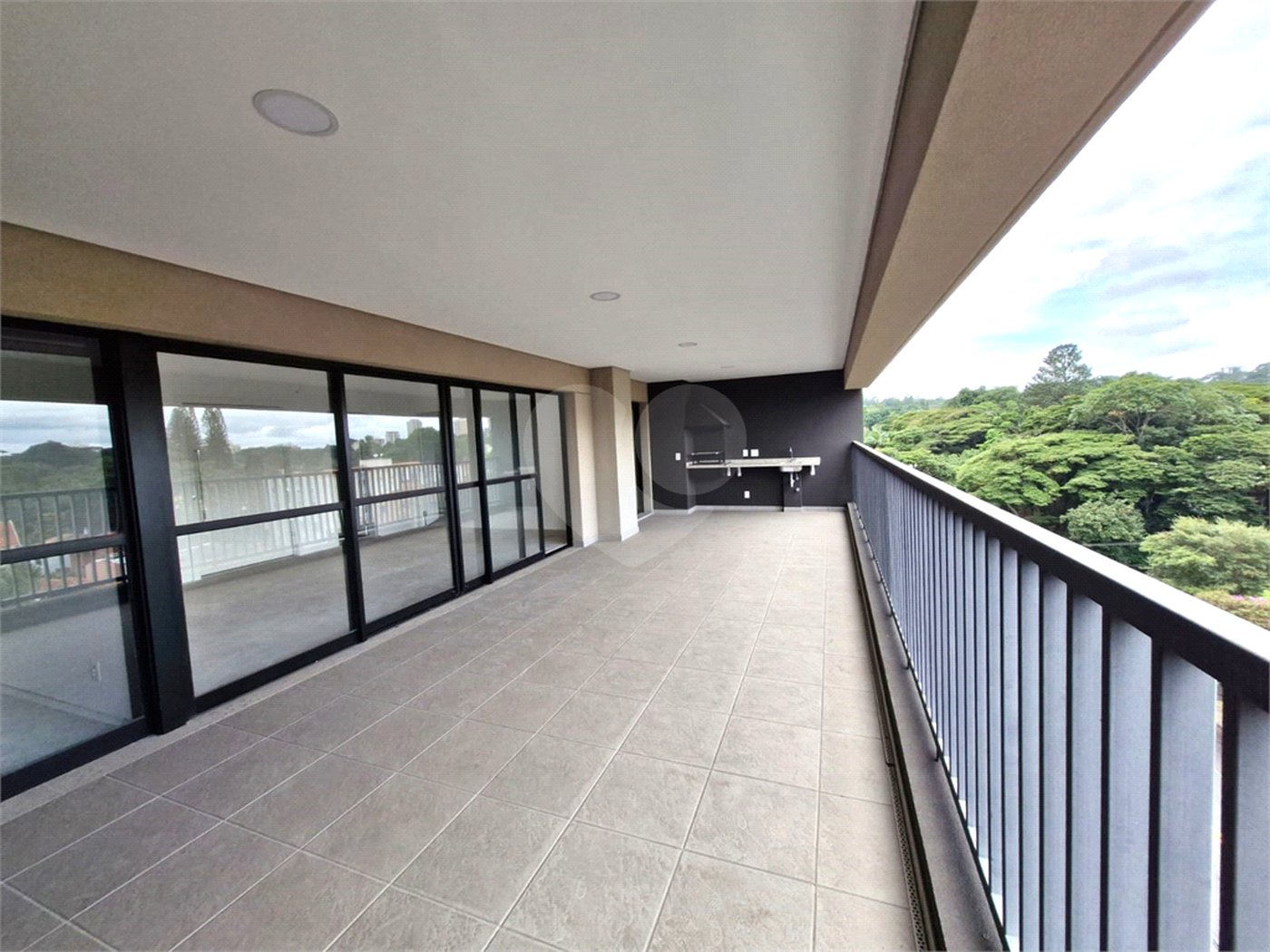 Apartamento à venda com 3 suítes em Alto da Boa Vista, São Paulo, SP