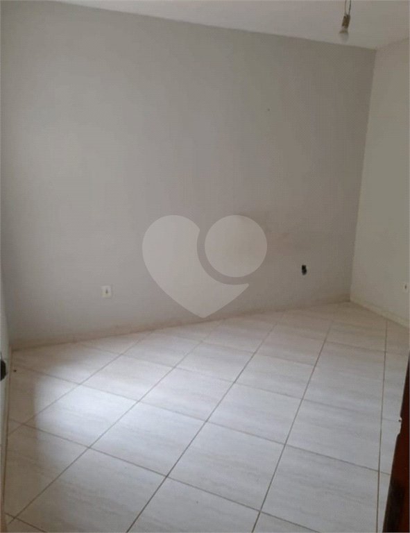 Casa à venda com 4 quartos, sendo 1 suíte, em Guaratiba, Rio de Janeiro, RJ